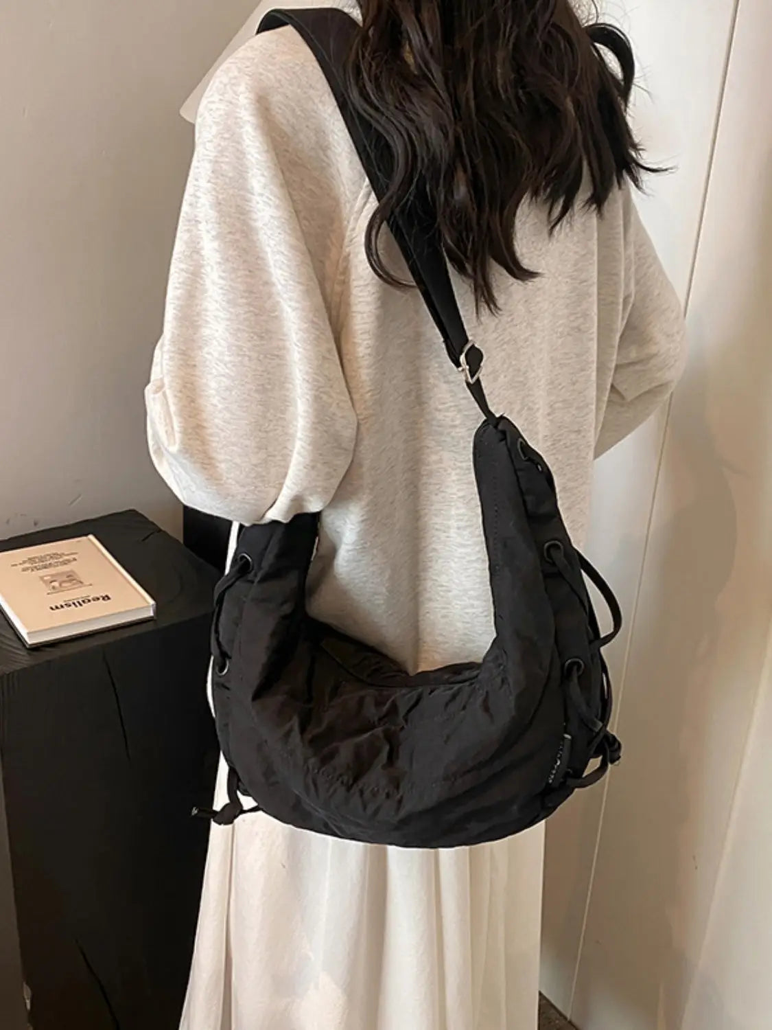 Bolso bandolera de poliéster con cordones