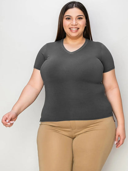 Camiseta básica Bae de escote en V alto y bajo en talla grande