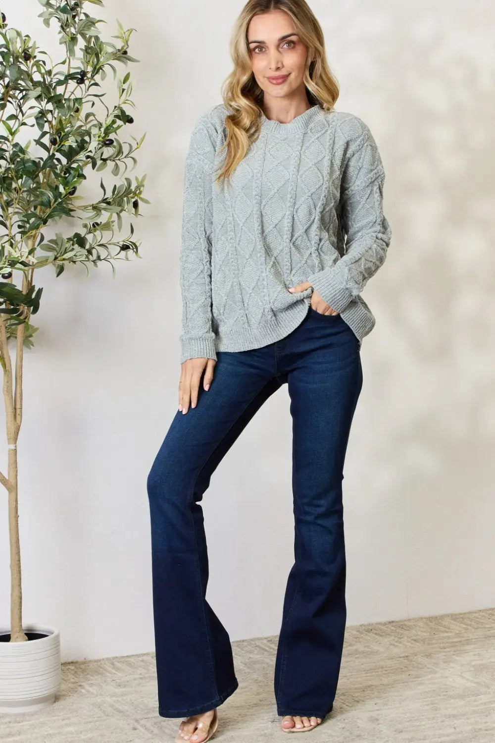 Suéter de cuello redondo con punto trenzado BiBi