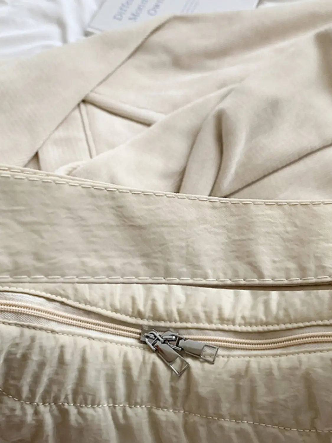 Bolso bandolera de poliéster con cordones